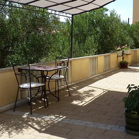 Studio Apartment With Sea View Sali Exterior photo