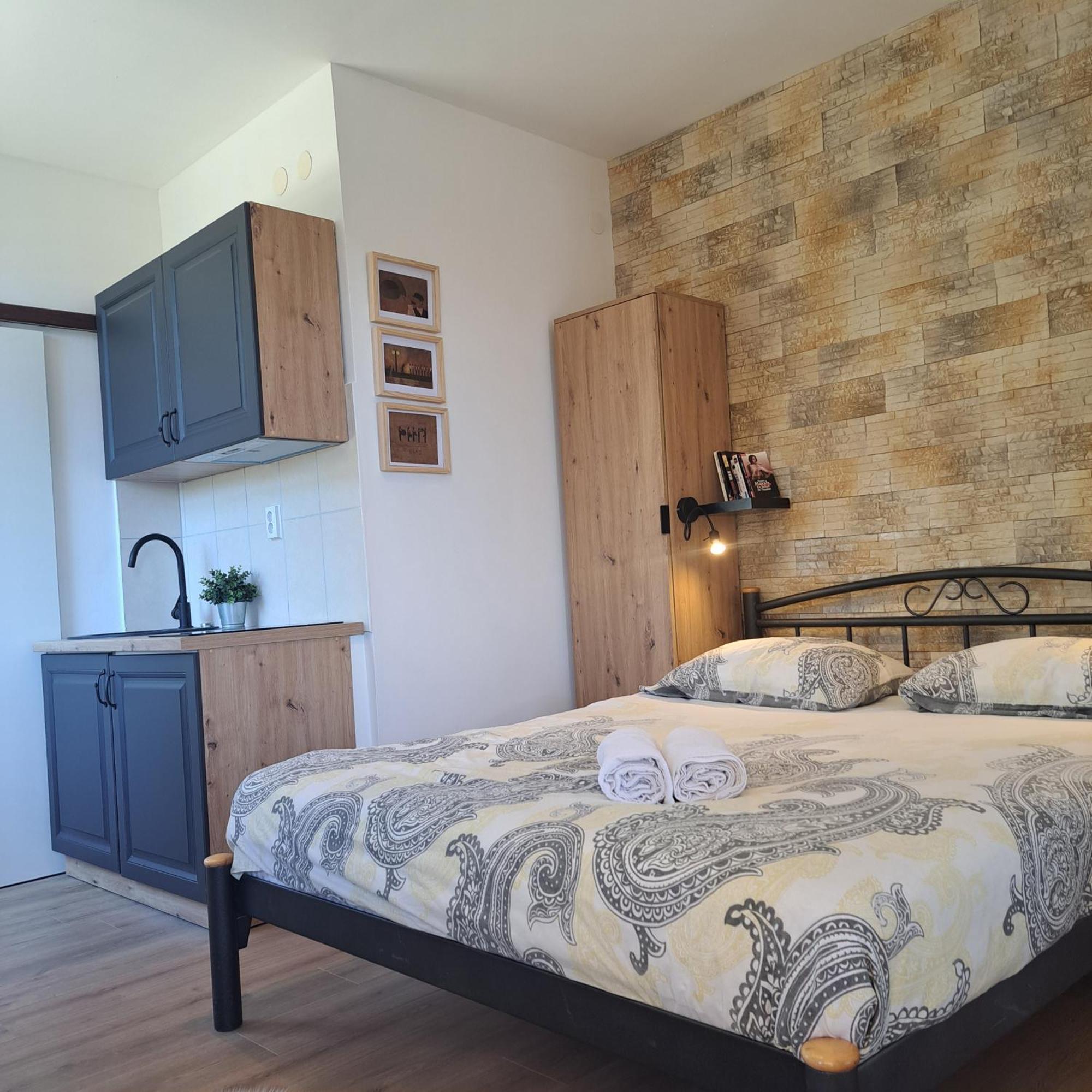 Apartment With Sea View